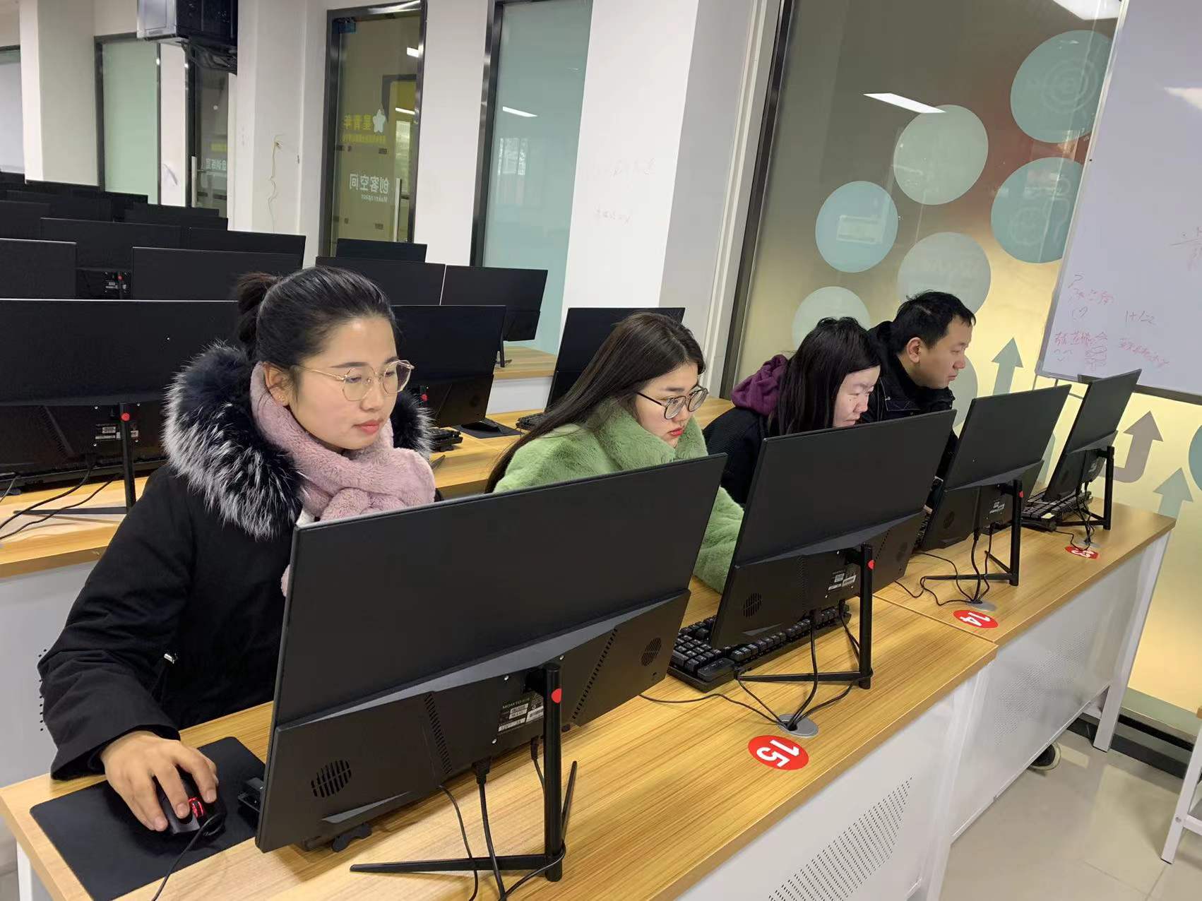 我院圆满完成2020级社会扩招期末考试